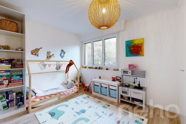 Superbe 1.5 pièces entièrement rénové avec vue lac, parking et cave 11