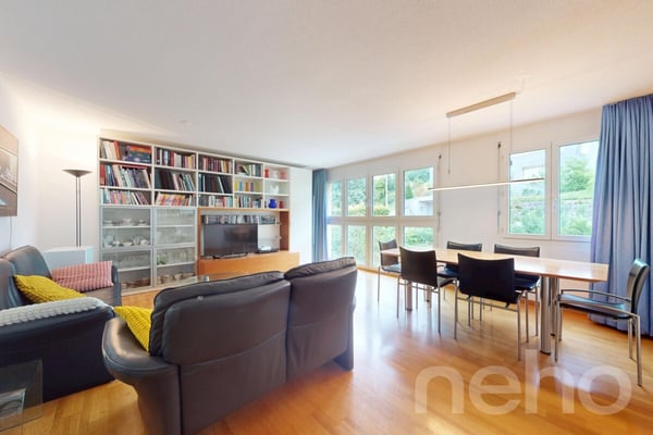 Stilvolle Maisonettewohnung mit Panoramablick und Sonnenterrasse 1