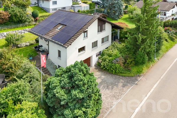 Ihr Zuhause in Untereggen ? EFH mit Sauna, Terrasse & grossem Garten 3