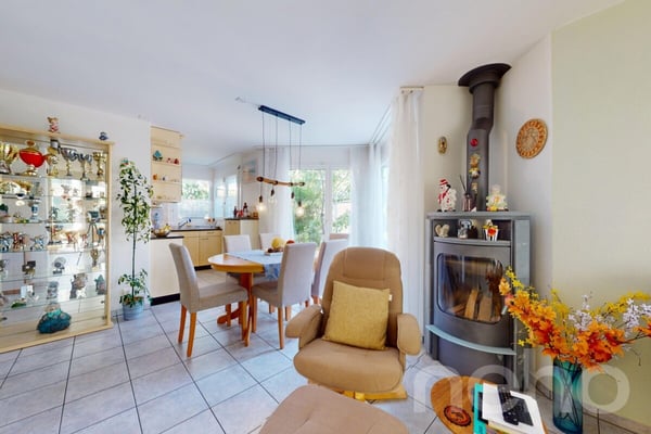 1.5-Zimmer-Doppelhaushälfte mit Wintergarten, Garten & 2 TG-Plätze 5