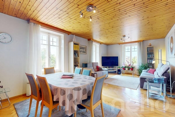 Maison vue lac - grand jardin - à deux pas des commerces 4