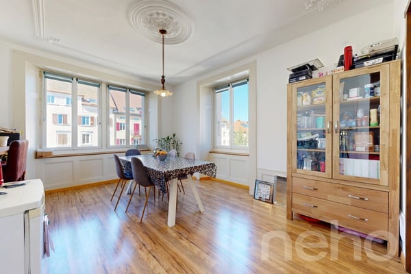 Magnifique duplex en attique de 1p et 4 chambres! 2