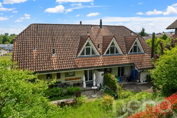Zweifamilienhaus mit Atelier an zentraler Lage in Orpund bei Biel BE 2
