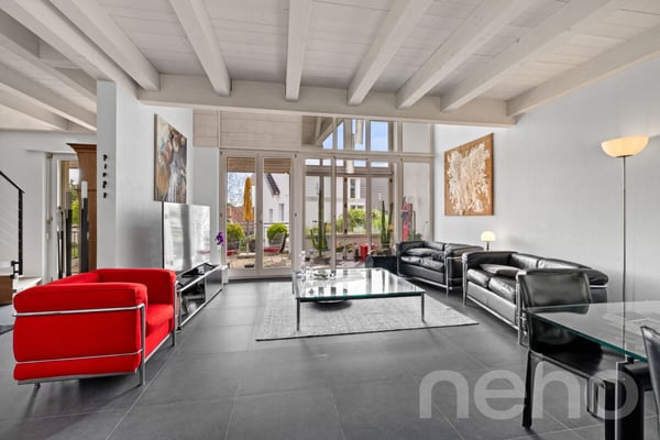 Zweifamilienhaus mit Atelier an zentraler Lage in Orpund bei Biel BE 4