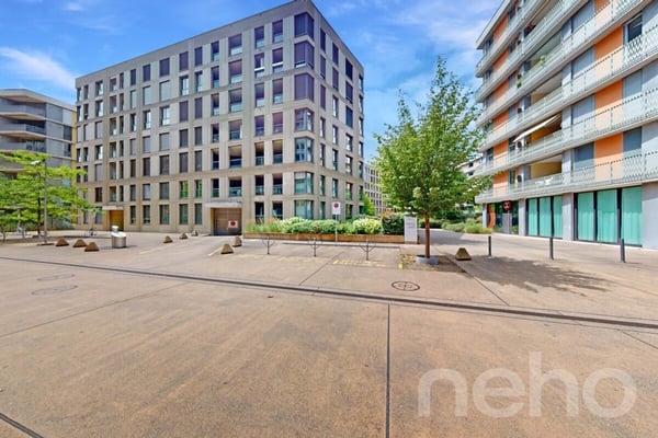 The Art of Living - Premium Apartment in Zürich West 11