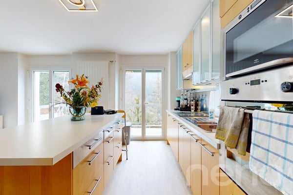 Dernier étage à Territet, avec cachet et vue sur le lac et les Alpes 7