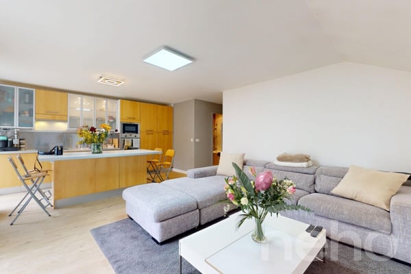 Dernier étage à Territet, avec cachet et vue sur le lac et les Alpes 4