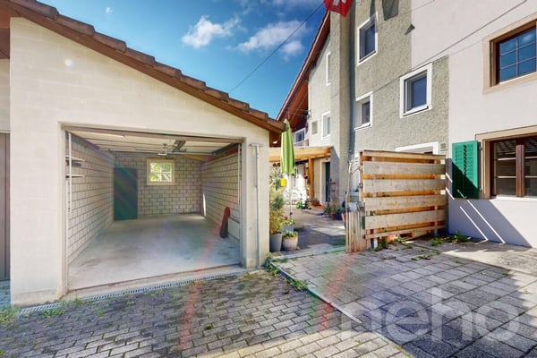 Charmantes 1-Zimmer-Haus mit grossem separatem Garten 8