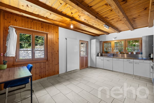 Chalet de prestige à Crans-Montana avec appartement indépendant 10