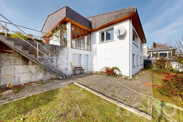 Freistehendes Einfamilienhaus mit unverbaubarer Seesicht 12