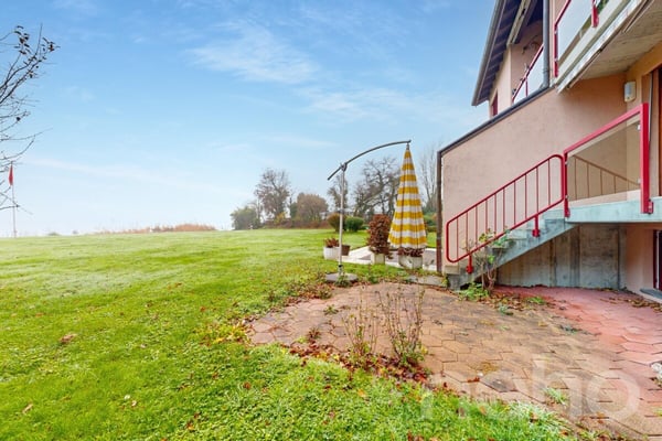 Duplex-Gartenwohnung direkt am See 3