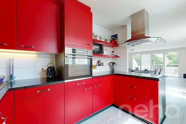 Splendide Villa avec piscine à Orbe 8