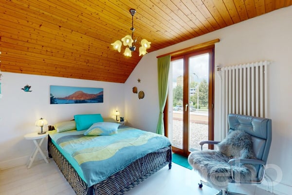 Haus mit Charme, grosser Terrasse, Garten und vielseitigem Anbau 1