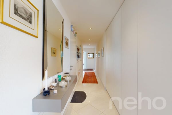 Wohnen mit Weitblick: Exklusive Wohnung direkt am Sihlsee 11