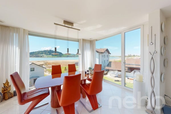 Wohnen mit Weitblick: Exklusive Wohnung direkt am Sihlsee 2