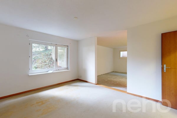 Freistehendes Einfamilienhaus mit viel Privatsphäre in Laufen BL 1