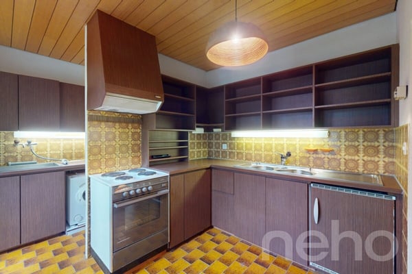 Freistehendes Einfamilienhaus mit viel Privatsphäre in Laufen BL 8