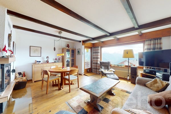 Appartement lumineux avec vue imprenable à Crans-Montana 2