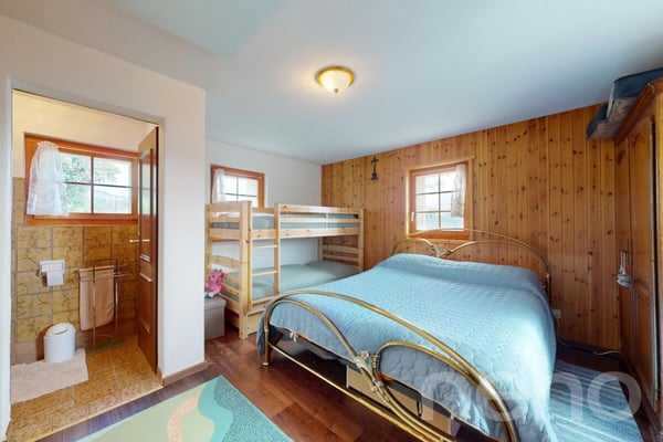 Superbe Chalet avec Terrain à Unterbäch (VS) 8