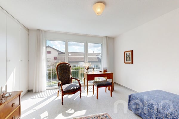 Grosszügige und helle Wohnung an top Lage 8