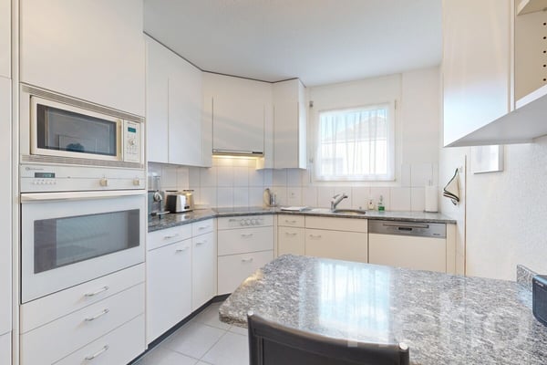 Grosszügige und helle Wohnung an top Lage 5