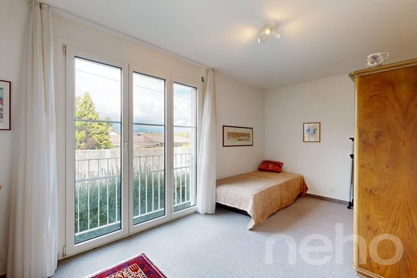 Grosszügige und helle Wohnung an top Lage 9