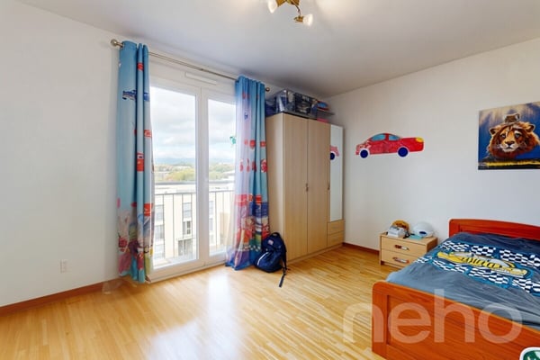 Lumineux appartement familial avec grand balcon au c?ur de Préverenges 10