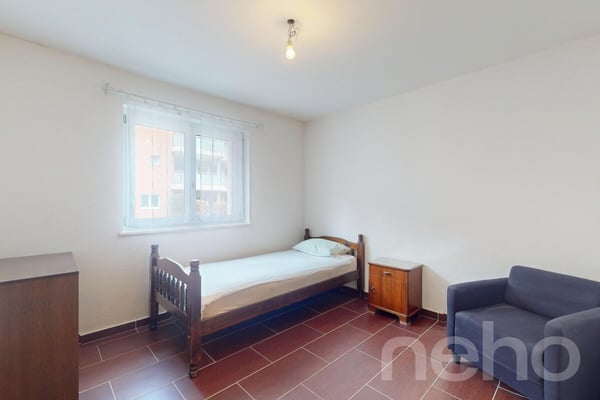 Exclusif : Bel appartement avec terrasse couverte et jardin 7