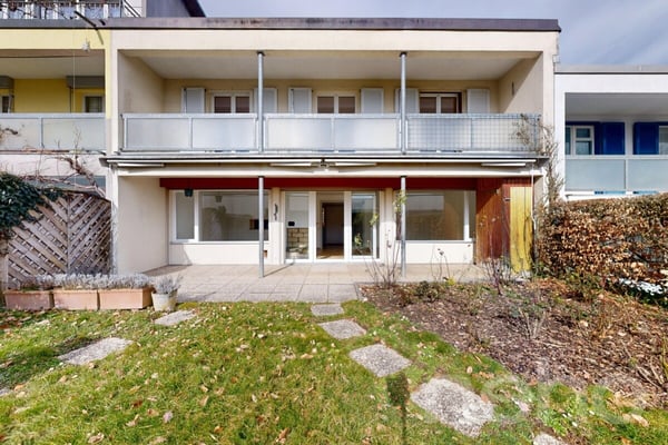 Familienfreundliches Reihenhaus mit Garten und Balkon in Oberwil BL 2