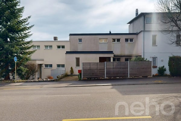 Familienfreundliches Reihenhaus mit Garten und Balkon in Oberwil BL 3