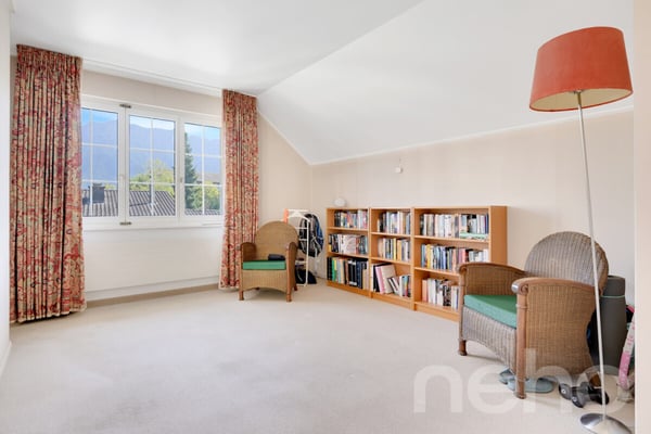 Grosszügiges Einfamilienhaus mit Garten und Bergsicht in Buchs SG 10