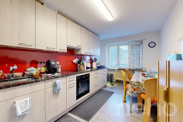 Immeuble mixte à Péry 4