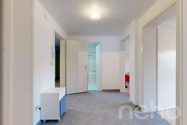 Immeuble mixte à Péry 8