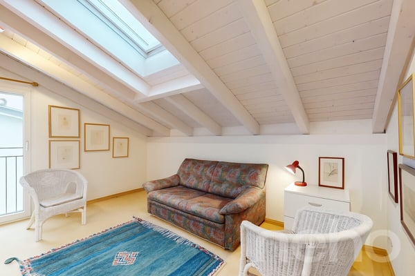 1.5-Zimmer-Doppelhaus mit architektonischem Charakter in Gockhausen 8