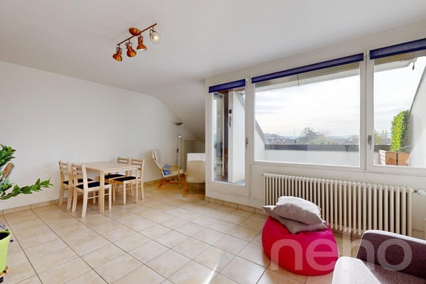 Attique 1.5 pièces à Perly : calme, verdure et luminosité 2