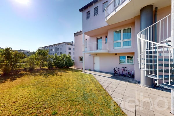 Confort, lumière et jardin privé ? superbe duplex à Morat 12