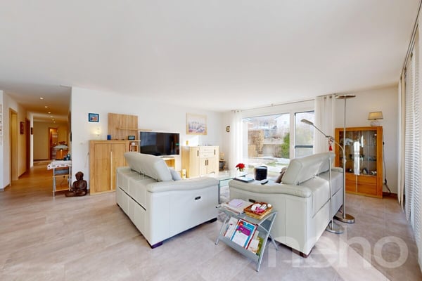 Rez-de-jardin contemporain avec vaste jardin privatif 4