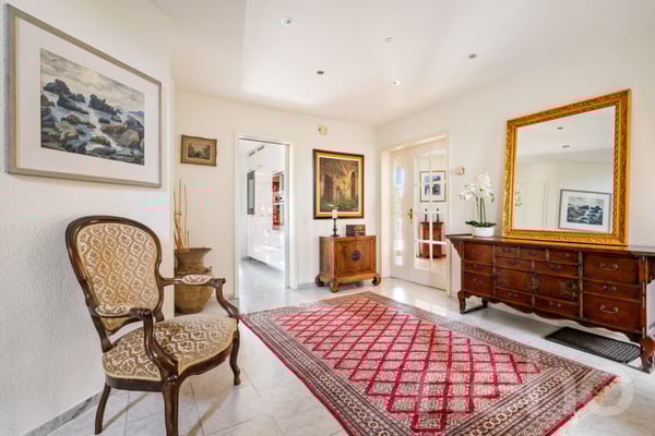 Luxus und Charme vereint - Traumliegenschaft in Oberwil 3