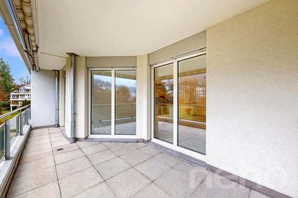 Helle 1½-Zimmerwohnung mit Balkon und Pilatusblick 12