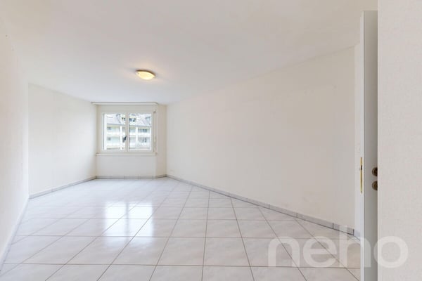 Helle 1½-Zimmerwohnung mit Balkon und Pilatusblick 8