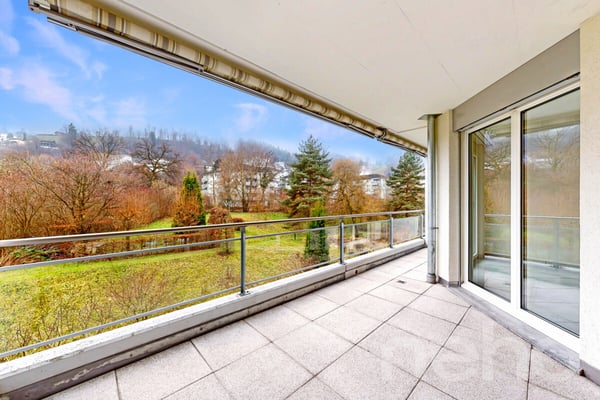 Helle 1½-Zimmerwohnung mit Balkon und Pilatusblick 11