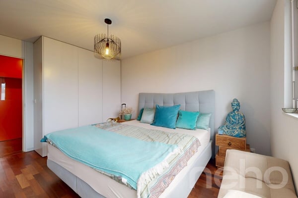 Ein leuchtender Schmuckkasten am Bielersee 9