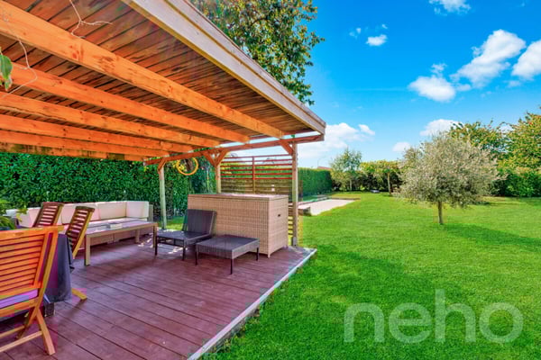 Magnifique maison individuelle avec piscine au calme absolu à Denens 12