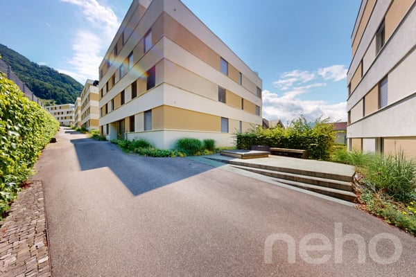 Grosszügiges Wohnen mit Seesicht und nachhaltiger Technik 2