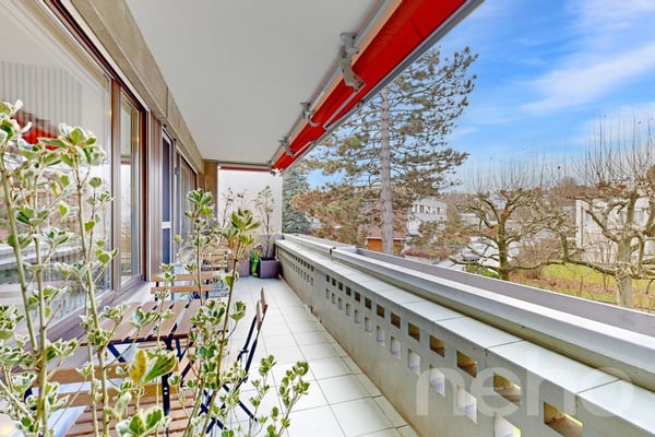 Zentrumsnahe 1.5-Zimmerwohnung mit Balkon und eigenem Waschturm 4