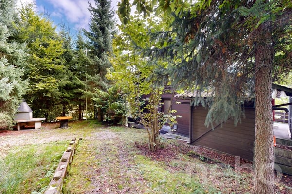 Charmantes Einfamilienhaus mit Einliegerwohnung und Gartenparadies 8