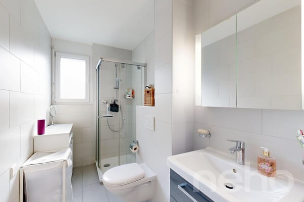 Très bel appartement lumineux et traversant avec grand balcon ! 11