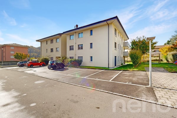 Très bel appartement lumineux et traversant avec grand balcon ! 12