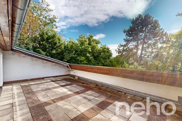 2 Zimmer Villa (610m2) mit Hallenbad, Sauna und Lift an bester Lage 8