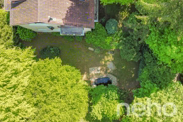 Grosszügige 1.5-Zimmer Maisonettewohnung mit grossem Garten 11